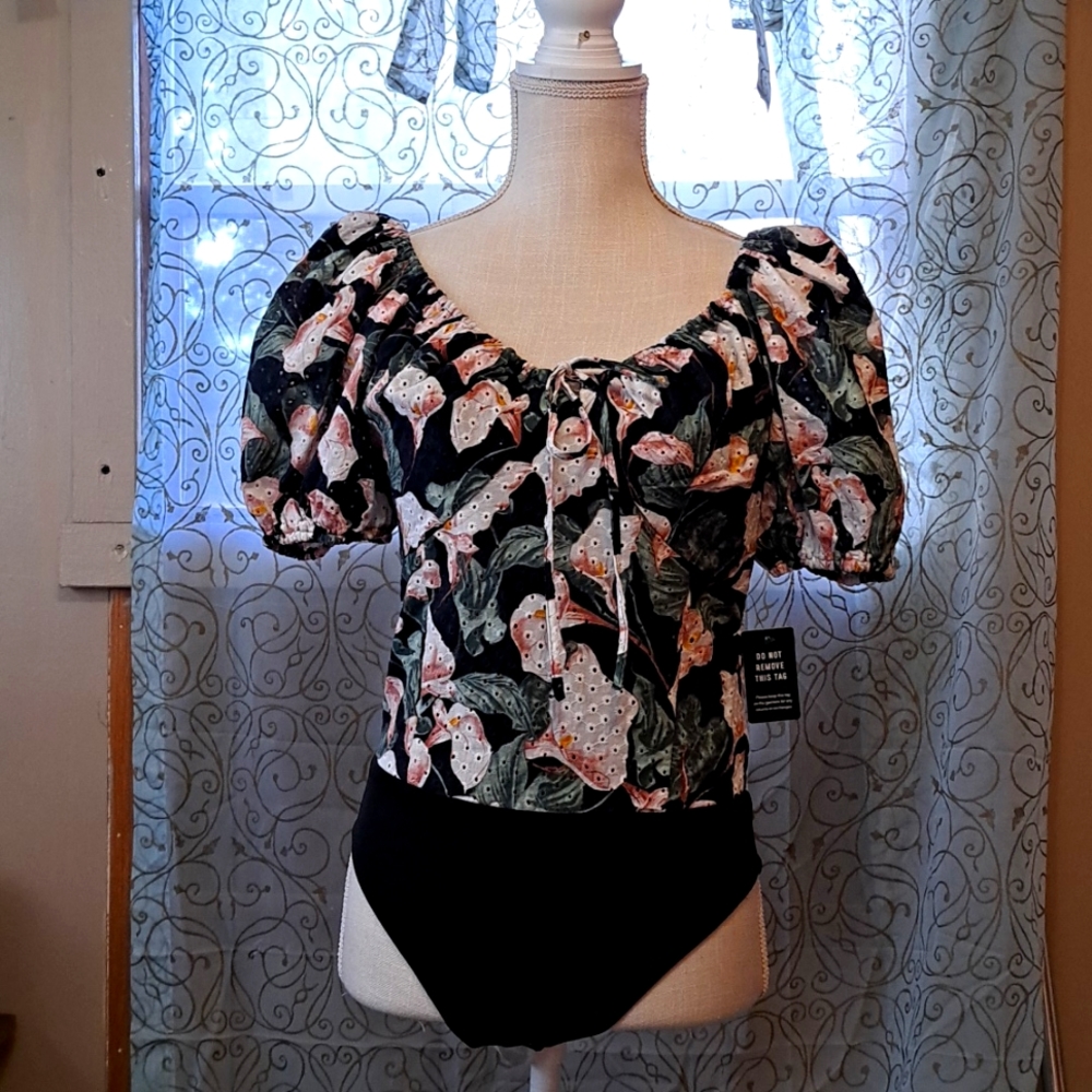 NWOT express body suit